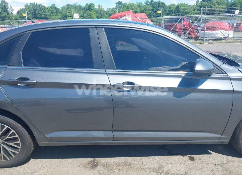 Photo 14 of 2019 Volkswagen Jetta 1.4T R-LINE/1.4T S/1.4T SE (VIN 3VWC57BU9KM097834)