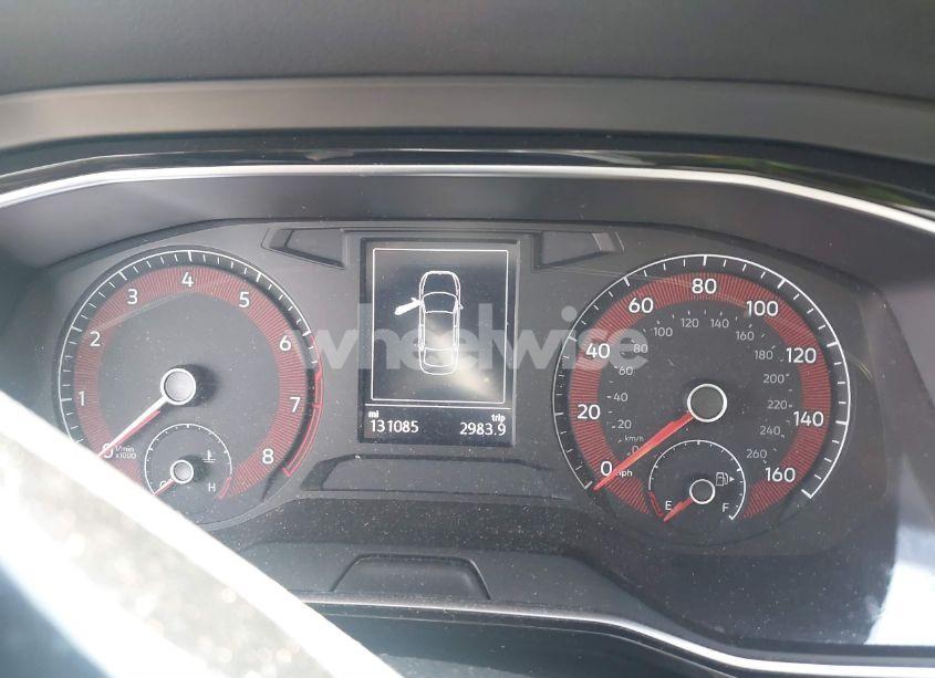 Photo 7 of 2019 Volkswagen Jetta 1.4T R-LINE/1.4T S/1.4T SE (VIN 3VWC57BU9KM097834)