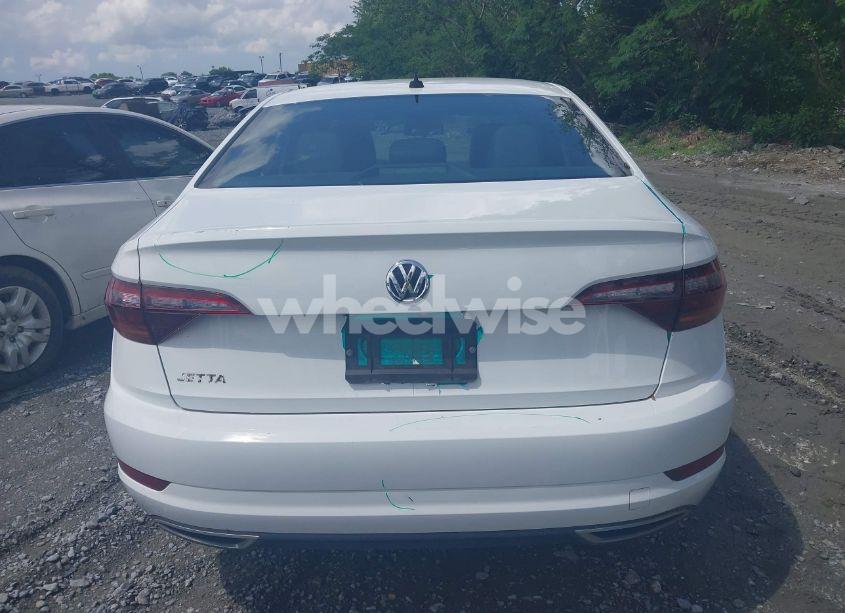 Photo 15 of 2019 Volkswagen Jetta 1.4T R-LINE/1.4T S/1.4T SE (VIN 3VWC57BU9KM103048)