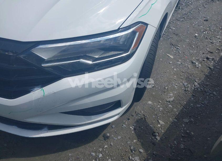 Photo 16 of 2019 Volkswagen Jetta 1.4T R-LINE/1.4T S/1.4T SE (VIN 3VWC57BU9KM103048)