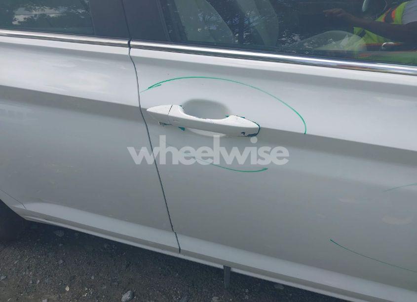 Photo 20 of 2019 Volkswagen Jetta 1.4T R-LINE/1.4T S/1.4T SE (VIN 3VWC57BU9KM103048)