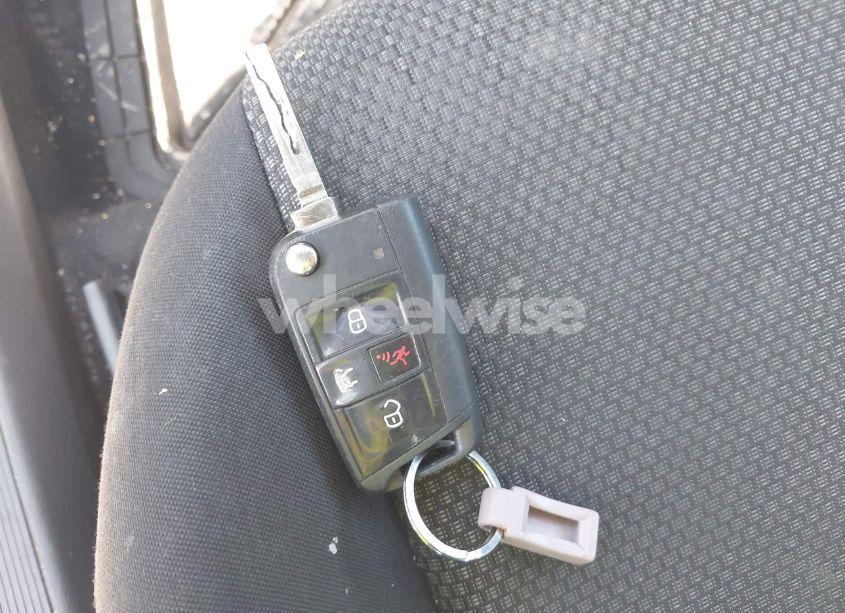 Photo 11 of 2019 Volkswagen Jetta 1.4T R-LINE/1.4T S/1.4T SE (VIN 3VWC57BU9KM105334)