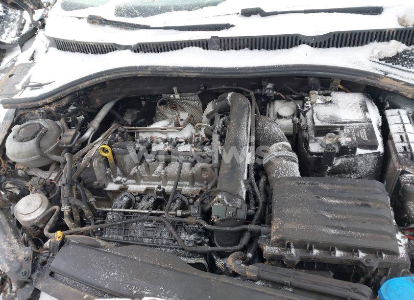 Photo 10 of 2019 Volkswagen Jetta (VIN 3VWC57BU9KM186481)