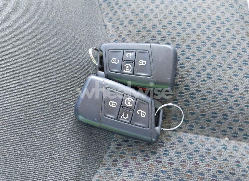 Photo 11 of 2019 Volkswagen Jetta (VIN 3VWC57BU9KM186481)