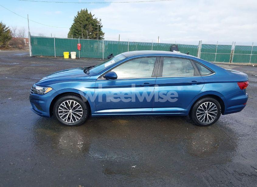 Photo 14 of 2019 Volkswagen Jetta 1.4T R-LINE/1.4T S/1.4T SE (VIN 3VWC57BU9KM186965)