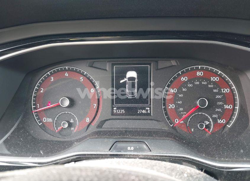 Photo 7 of 2019 Volkswagen Jetta 1.4T R-LINE/1.4T S/1.4T SE (VIN 3VWC57BU9KM186965)