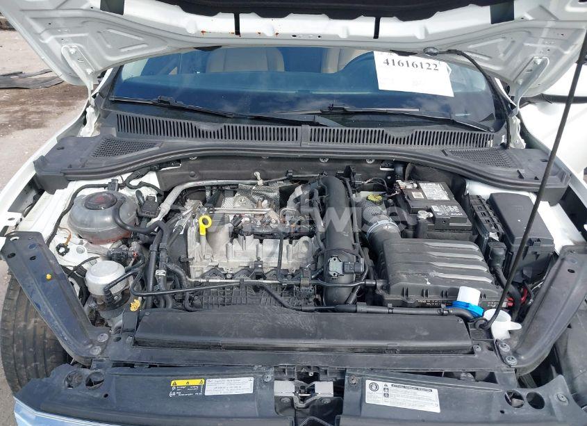 Photo 10 of 2019 Volkswagen Jetta 1.4T R-LINE/1.4T S/1.4T SE (VIN 3VWC57BU9KM209595)