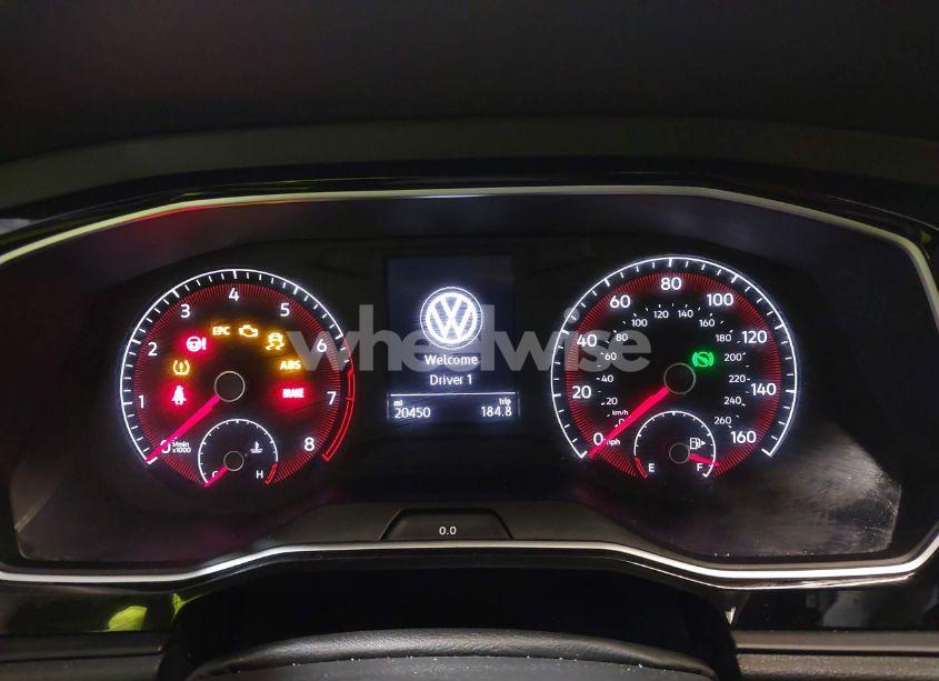 Photo 7 of 2019 Volkswagen Jetta 1.4T R-LINE/1.4T S/1.4T SE (VIN 3VWC57BU9KM228972)