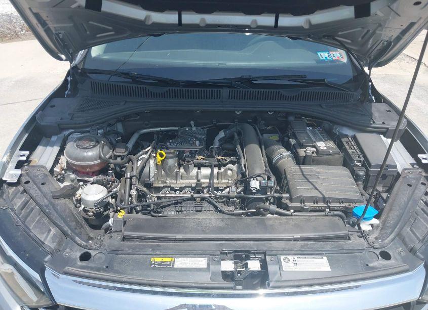 Photo 10 of 2019 Volkswagen Jetta (VIN 3VWC57BU9KM253256)