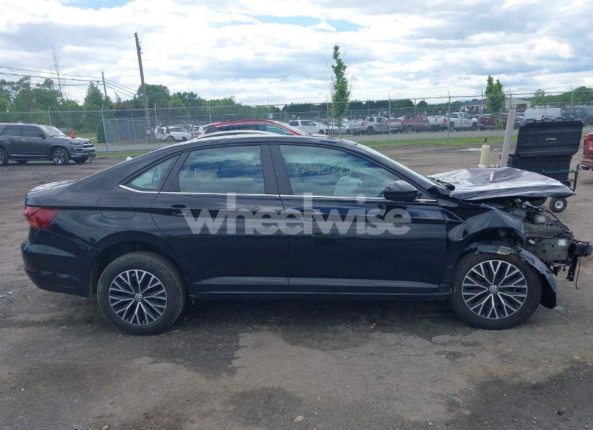 Photo 13 of 2019 Volkswagen Jetta 1.4T R-LINE/1.4T S/1.4T SE (VIN 3VWC57BU9KM261602)
