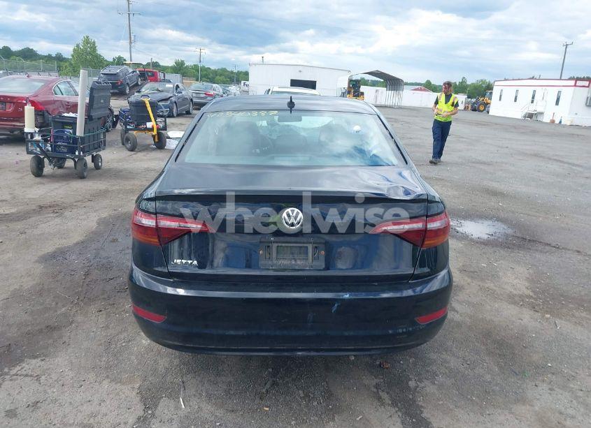 Photo 16 of 2019 Volkswagen Jetta 1.4T R-LINE/1.4T S/1.4T SE (VIN 3VWC57BU9KM261602)