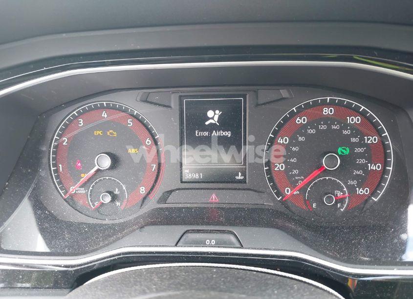 Photo 7 of 2019 Volkswagen Jetta 1.4T R-LINE/1.4T S/1.4T SE (VIN 3VWC57BU9KM261602)