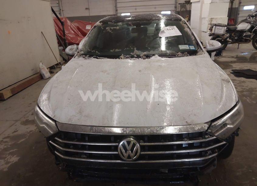 Photo 13 of 2019 Volkswagen Jetta 1.4T R-LINE/1.4T S/1.4T SE (VIN 3VWC57BU9KM272096)