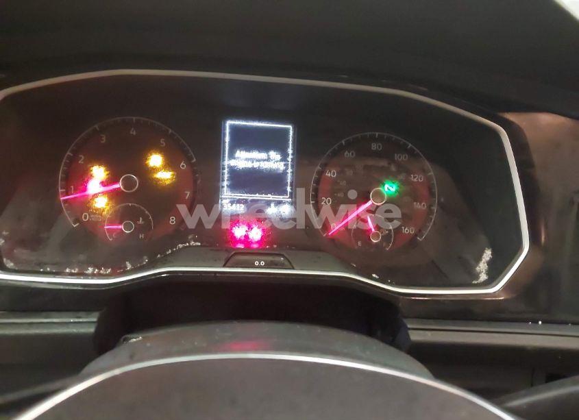 Photo 7 of 2019 Volkswagen Jetta 1.4T R-LINE/1.4T S/1.4T SE (VIN 3VWC57BU9KM272096)