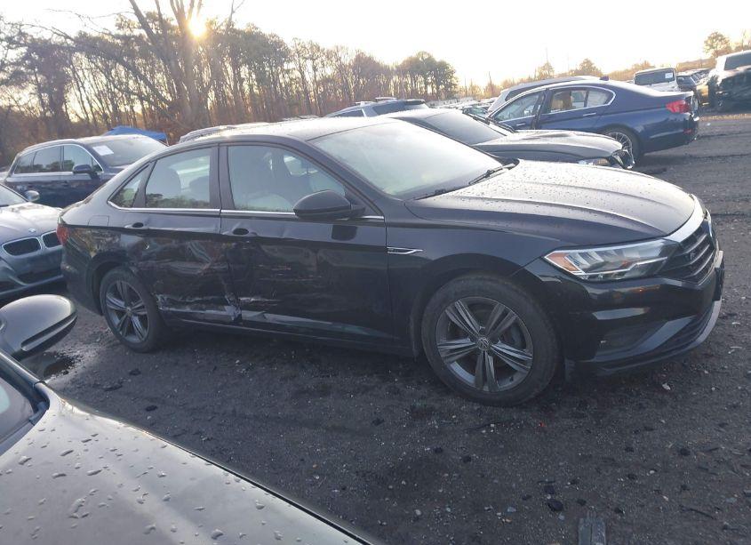 Photo 13 of 2020 Volkswagen Jetta 1.4T R-LINE/1.4T S/1.4T SE (VIN 3VWC57BU9LM086723)