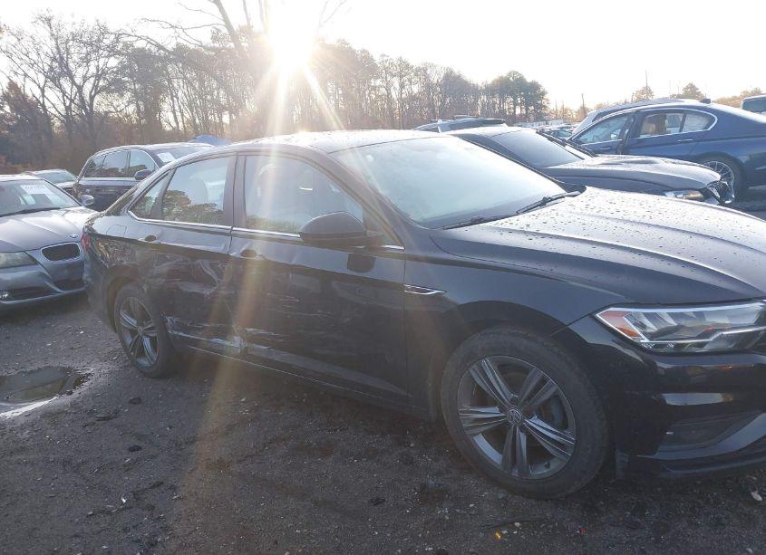 Photo 6 of 2020 Volkswagen Jetta 1.4T R-LINE/1.4T S/1.4T SE (VIN 3VWC57BU9LM086723)