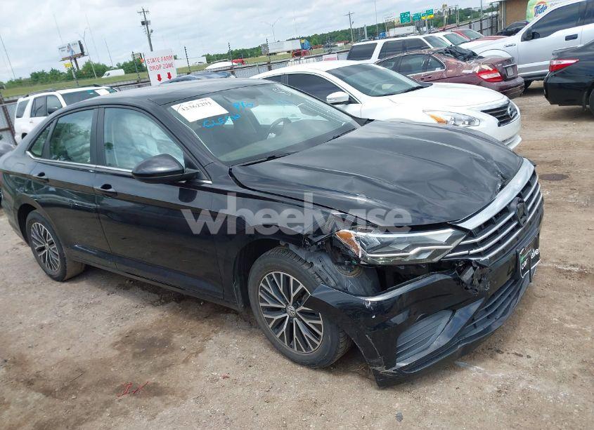 Photo 13 of 2021 Volkswagen Jetta 1.4T R-LINE/1.4T S/1.4T SE (VIN 3VWC57BU9MM048586)