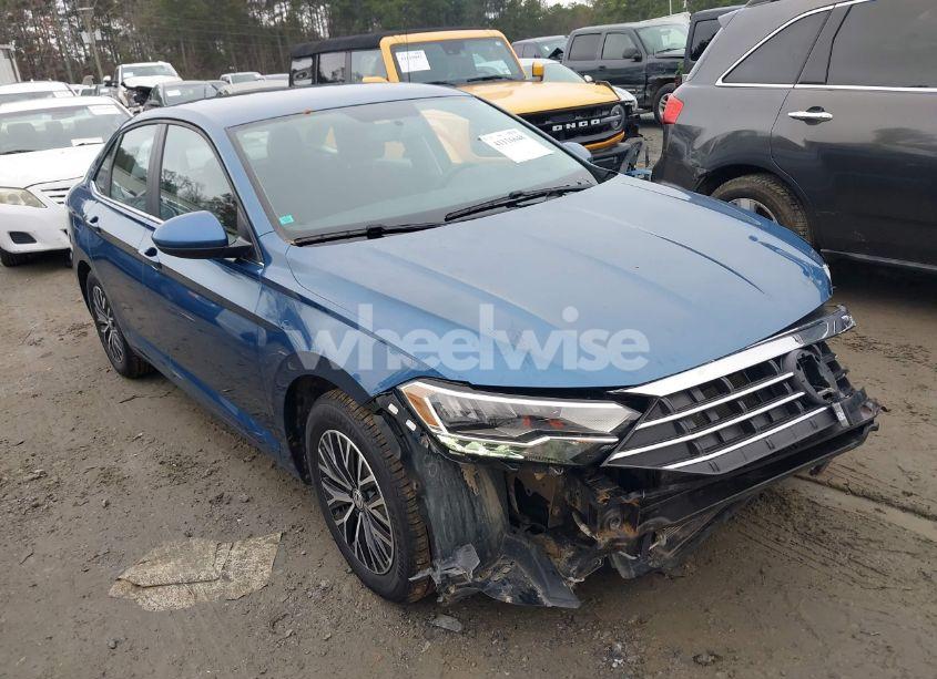 2021 Volkswagen Jetta 1.4T R-LINE/1.4T S/1.4T SE (VIN 3VWC57BU9MM051679) main photo