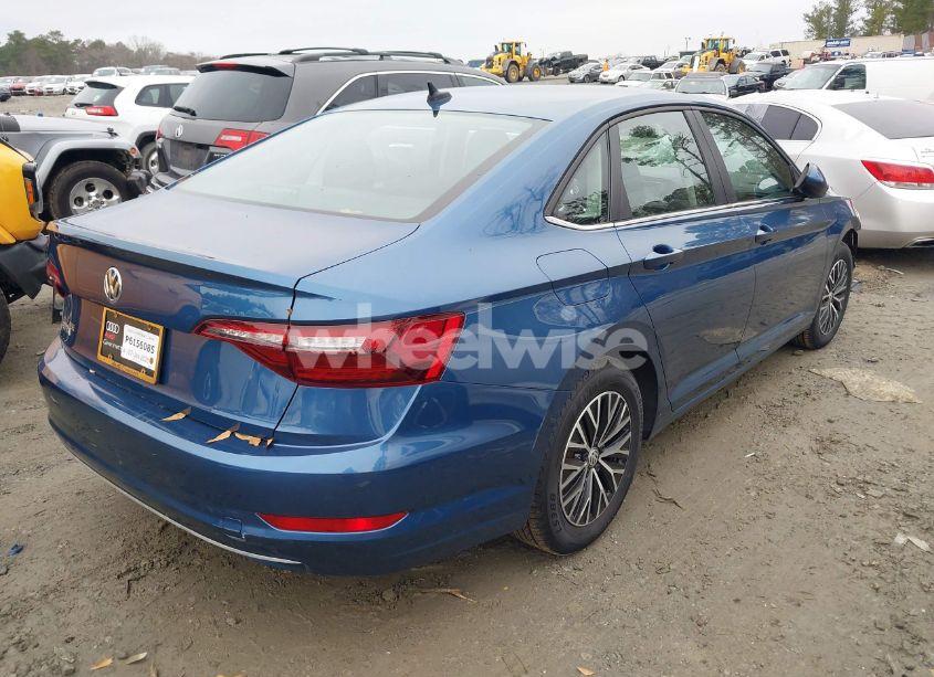 Photo 4 of 2021 Volkswagen Jetta 1.4T R-LINE/1.4T S/1.4T SE (VIN 3VWC57BU9MM051679)