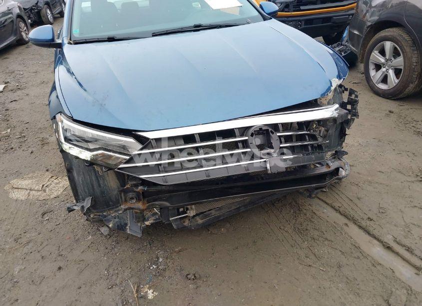 Photo 6 of 2021 Volkswagen Jetta 1.4T R-LINE/1.4T S/1.4T SE (VIN 3VWC57BU9MM051679)