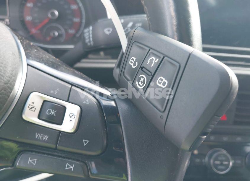 Photo 11 of 2021 Volkswagen Jetta 1.4T R-LINE/1.4T S/1.4T SE (VIN 3VWC57BU9MM061094)