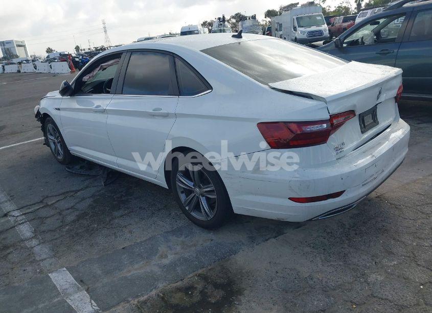 Photo 3 of 2021 Volkswagen Jetta 1.4T R-LINE/1.4T S/1.4T SE (VIN 3VWC57BU9MM061094)