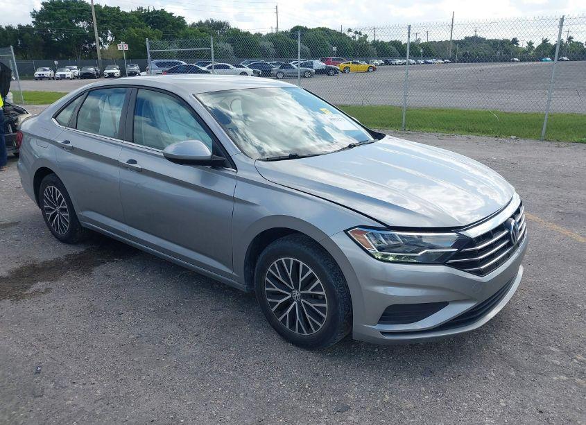 2021 Volkswagen Jetta 1.4T R-LINE/1.4T S/1.4T SE (VIN 3VWC57BU9MM066313) main photo