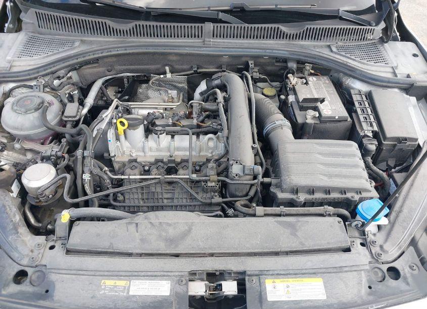 Photo 10 of 2021 Volkswagen Jetta 1.4T R-LINE/1.4T S/1.4T SE (VIN 3VWC57BU9MM066313)
