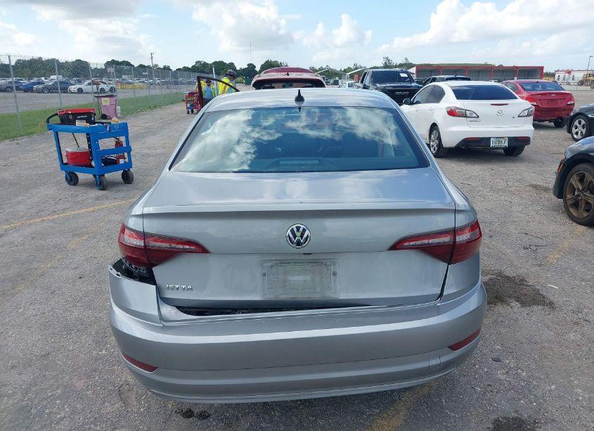 Photo 16 of 2021 Volkswagen Jetta 1.4T R-LINE/1.4T S/1.4T SE (VIN 3VWC57BU9MM066313)