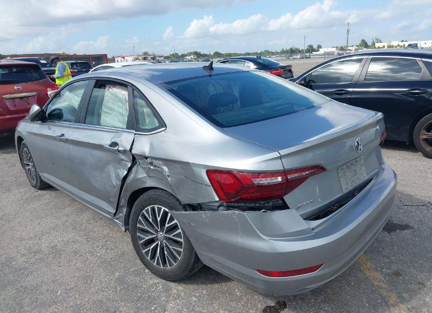 Photo 6 of 2021 Volkswagen Jetta 1.4T R-LINE/1.4T S/1.4T SE (VIN 3VWC57BU9MM066313)