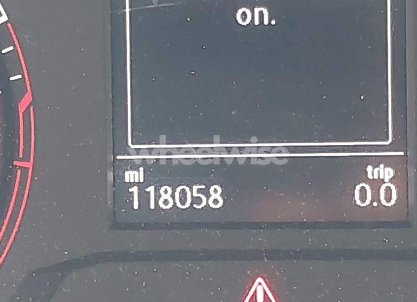 Photo 7 of 2019 Volkswagen Jetta 1.4T R-LINE/1.4T S/1.4T SE (VIN 3VWC57BUXKM022849)