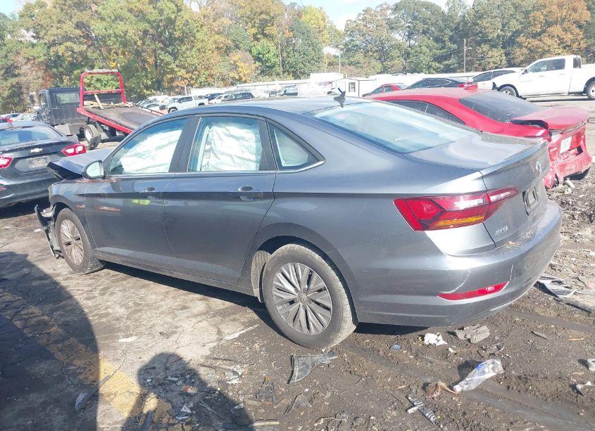 Photo 14 of 2019 Volkswagen Jetta 1.4T R-LINE/1.4T S/1.4T SE (VIN 3VWC57BUXKM023421)