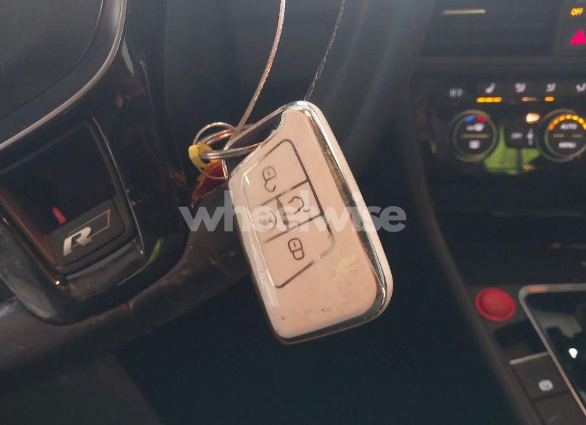 Photo 11 of 2019 Volkswagen Jetta 1.4T R-LINE/1.4T S/1.4T SE (VIN 3VWC57BUXKM041627)