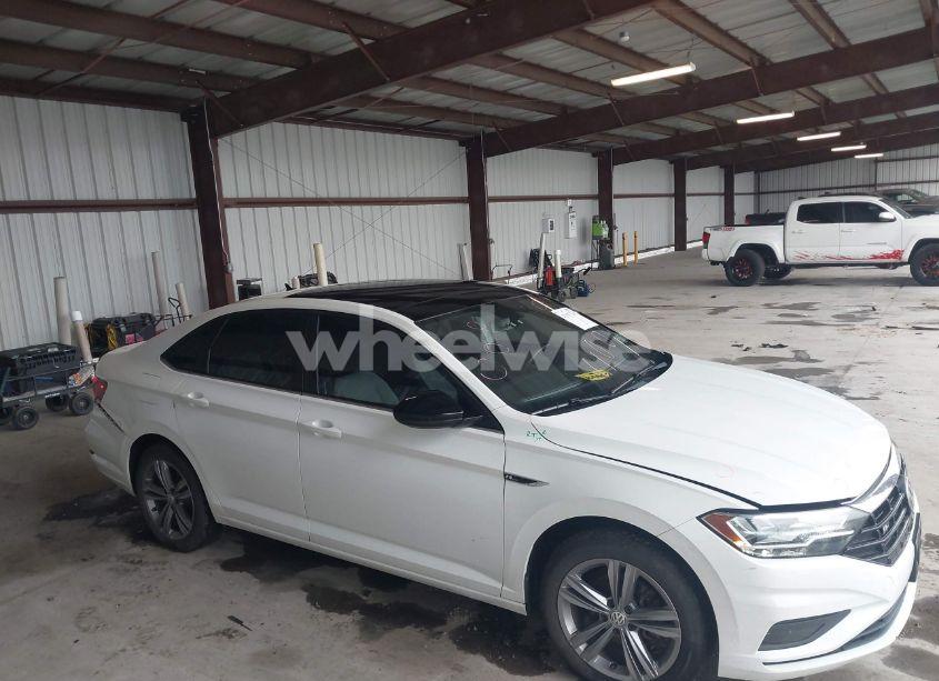 Photo 13 of 2019 Volkswagen Jetta 1.4T R-LINE/1.4T S/1.4T SE (VIN 3VWC57BUXKM041627)