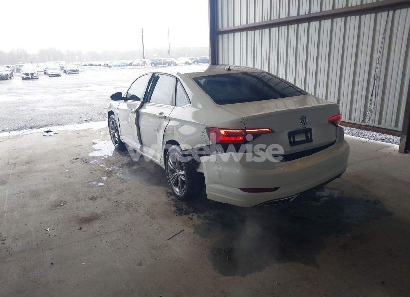 Photo 3 of 2019 Volkswagen Jetta 1.4T R-LINE/1.4T S/1.4T SE (VIN 3VWC57BUXKM041627)