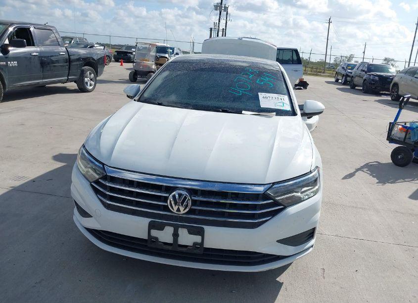 Photo 12 of 2019 Volkswagen Jetta 1.4T R-LINE/1.4T S/1.4T SE (VIN 3VWC57BUXKM047217)