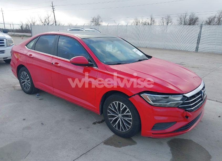 2019 Volkswagen Jetta 1.4T R-LINE/1.4T S/1.4T SE (VIN 3VWC57BUXKM099060) main photo