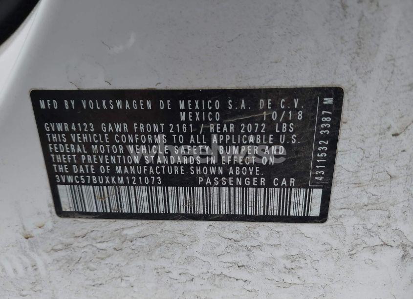 Photo 9 of 2019 Volkswagen Jetta 1.4T R-LINE/1.4T S/1.4T SE (VIN 3VWC57BUXKM121073)