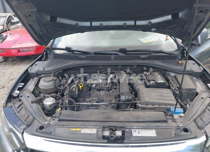 Photo 10 of 2019 Volkswagen Jetta 1.4T R-LINE/1.4T S/1.4T SE (VIN 3VWC57BUXKM121316)
