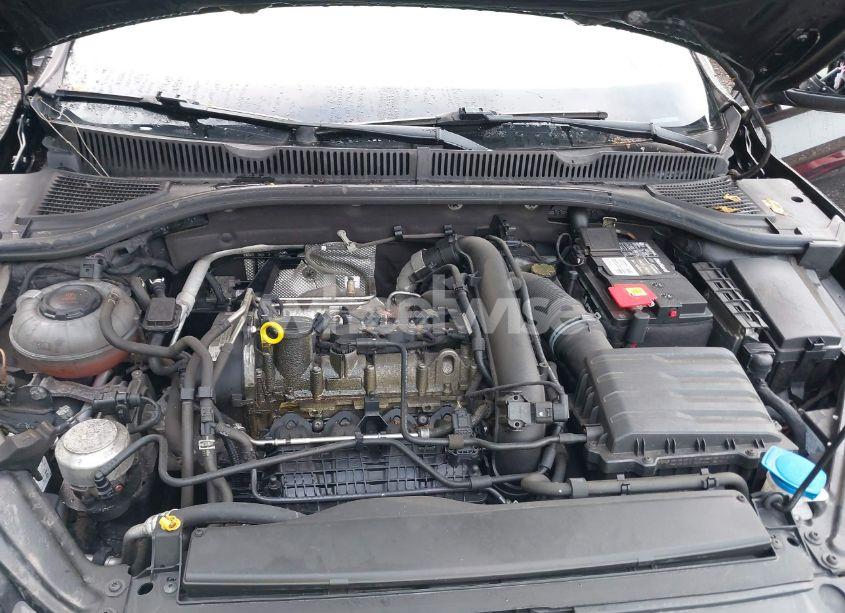 Photo 10 of 2019 Volkswagen Jetta 1.4T R-LINE/1.4T S/1.4T SE (VIN 3VWC57BUXKM121722)