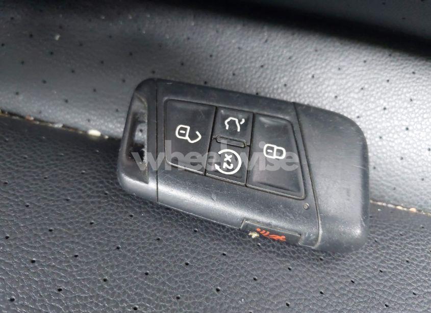 Photo 11 of 2019 Volkswagen Jetta 1.4T R-LINE/1.4T S/1.4T SE (VIN 3VWC57BUXKM133904)