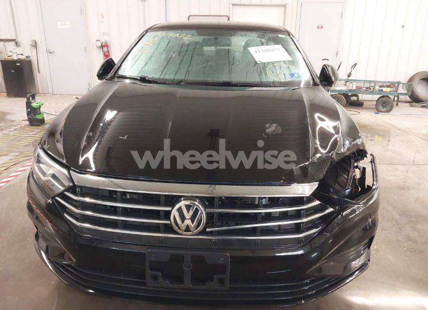 Photo 12 of 2019 Volkswagen Jetta 1.4T R-LINE/1.4T S/1.4T SE (VIN 3VWC57BUXKM142134)