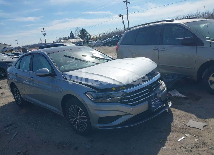 2019 Volkswagen Jetta 1.4T R-LINE/1.4T S/1.4T SE (VIN 3VWC57BUXKM191799) main photo