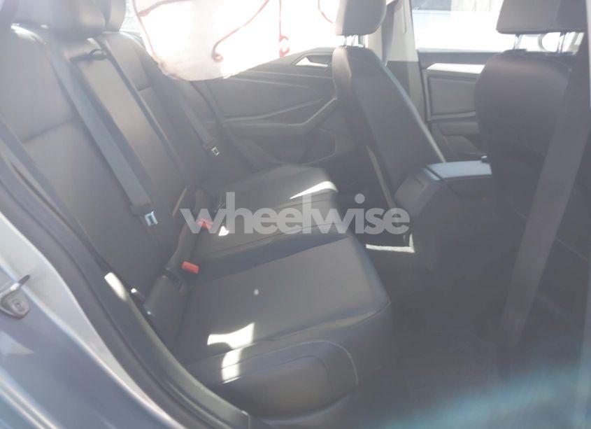 Photo 8 of 2019 Volkswagen Jetta 1.4T R-LINE/1.4T S/1.4T SE (VIN 3VWC57BUXKM191799)