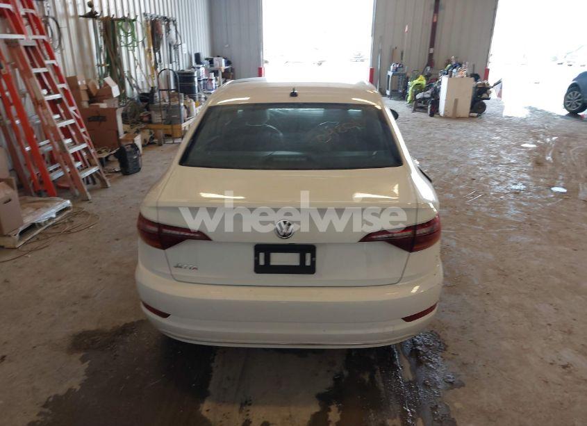 Photo 16 of 2019 Volkswagen Jetta 1.4T R-LINE/1.4T S/1.4T SE (VIN 3VWC57BUXKM193276)