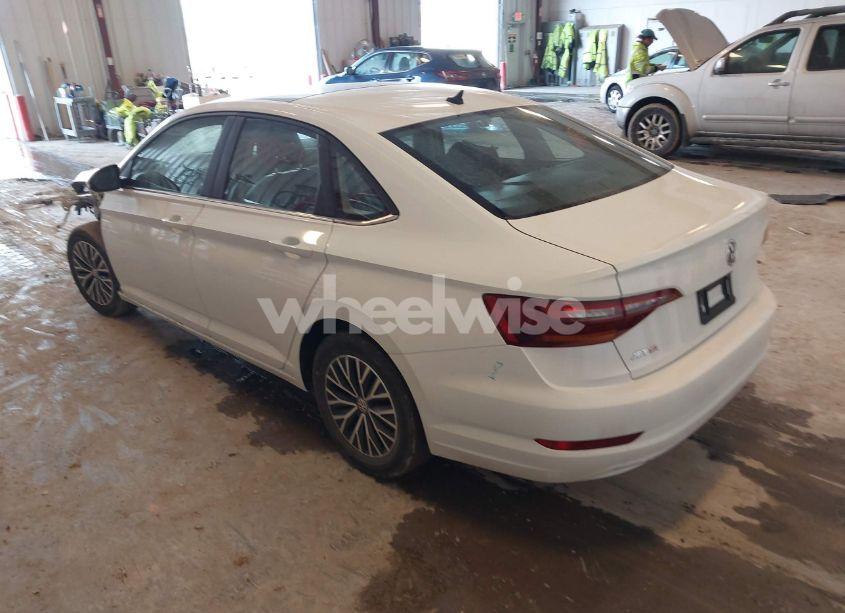 Photo 3 of 2019 Volkswagen Jetta 1.4T R-LINE/1.4T S/1.4T SE (VIN 3VWC57BUXKM193276)