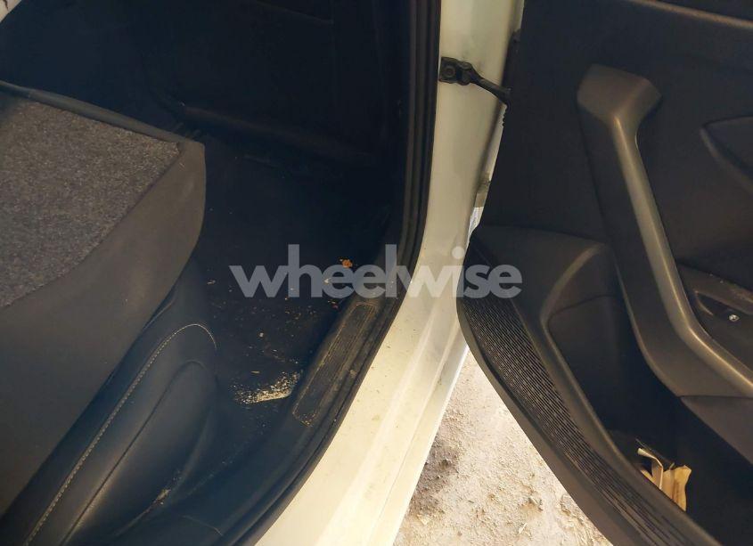 Photo 8 of 2019 Volkswagen Jetta 1.4T R-LINE/1.4T S/1.4T SE (VIN 3VWC57BUXKM193276)