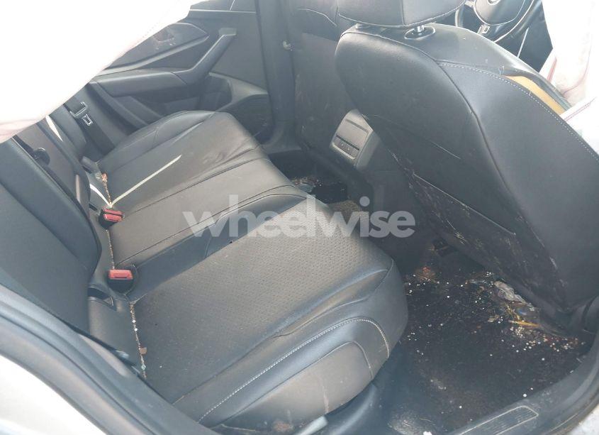 Photo 8 of 2019 Volkswagen Jetta 1.4T R-LINE/1.4T S/1.4T SE (VIN 3VWC57BUXKM195433)