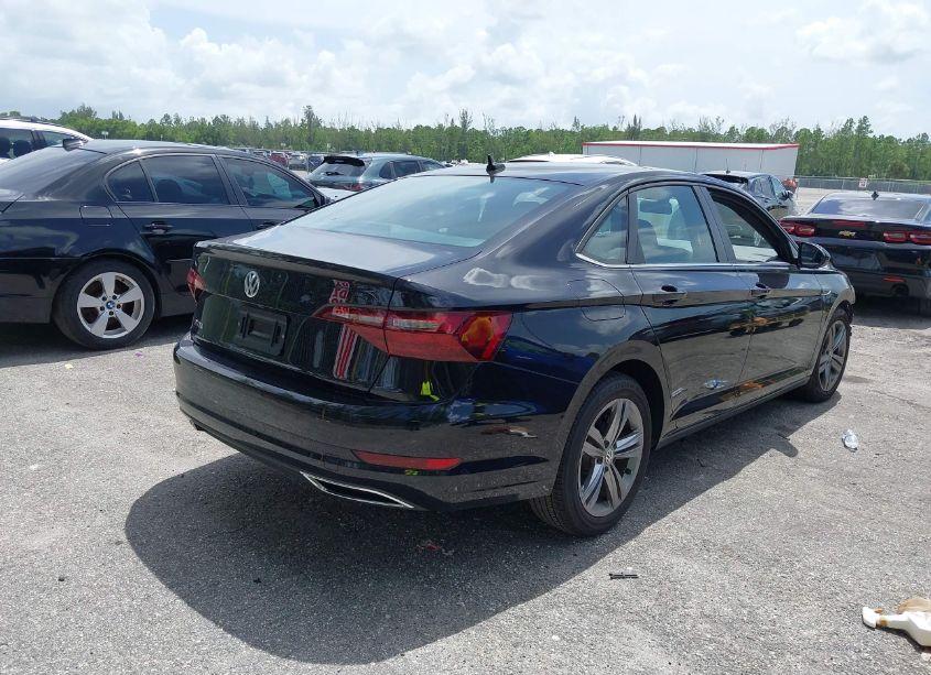 Photo 4 of 2020 Volkswagen Jetta 1.4T R-LINE/1.4T S/1.4T SE (VIN 3VWC57BUXLM079215)