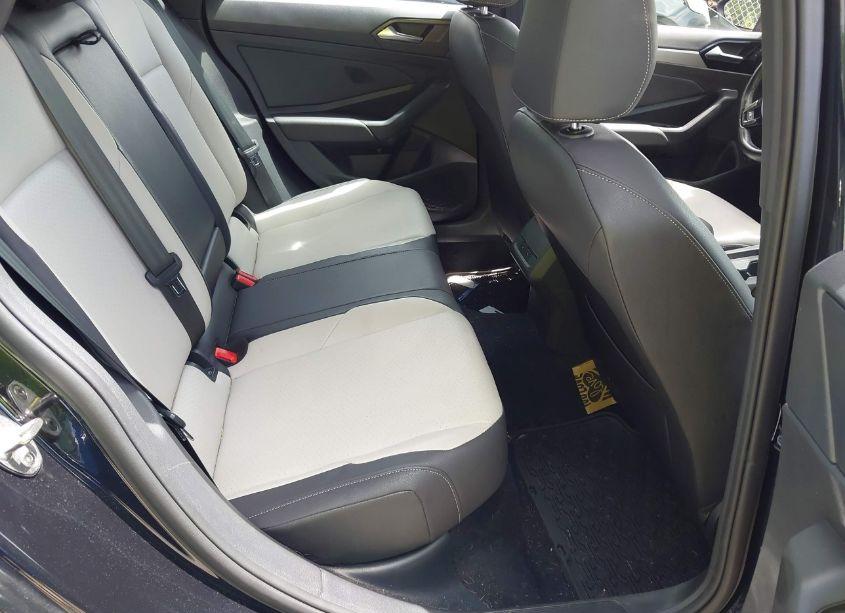 Photo 8 of 2020 Volkswagen Jetta 1.4T R-LINE/1.4T S/1.4T SE (VIN 3VWC57BUXLM079215)